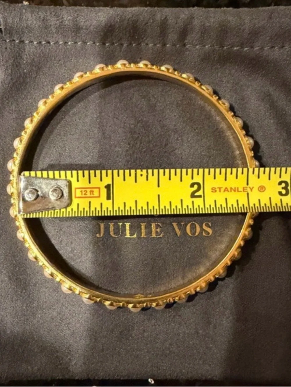 Julie Vos elegant julie